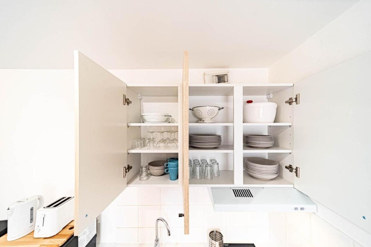 Le Petit Montel- Avec Garage-metro Valmy Apartment