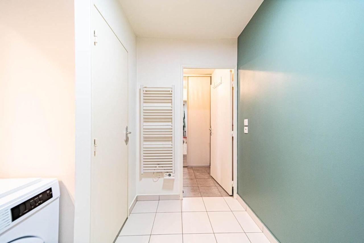 Le Petit Montel- Avec Garage-metro Valmy Appartamento *